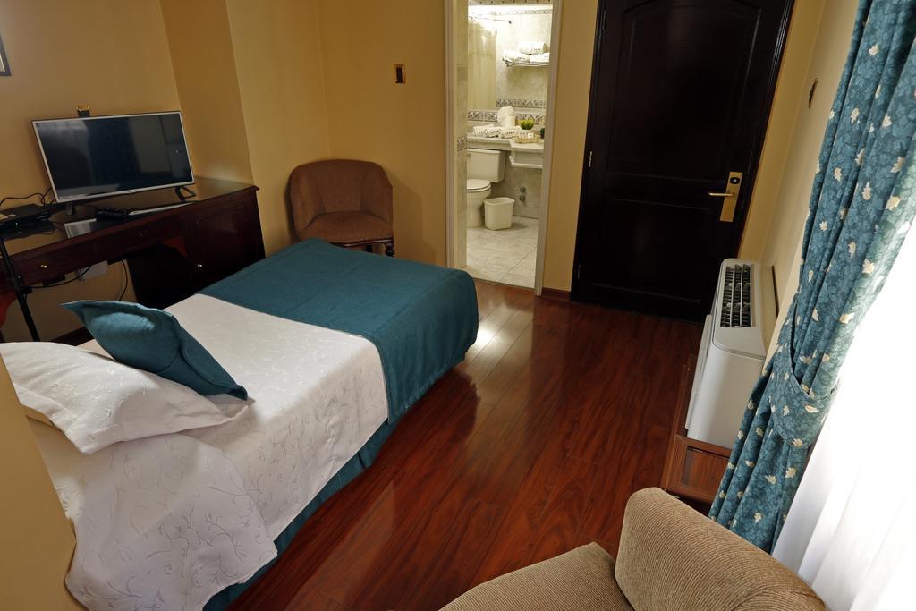 Principado De Asturias Hotel Santiago Kültér fotó