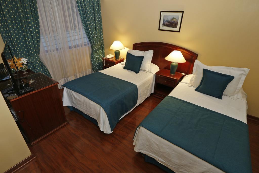 Principado De Asturias Hotel Santiago Kültér fotó
