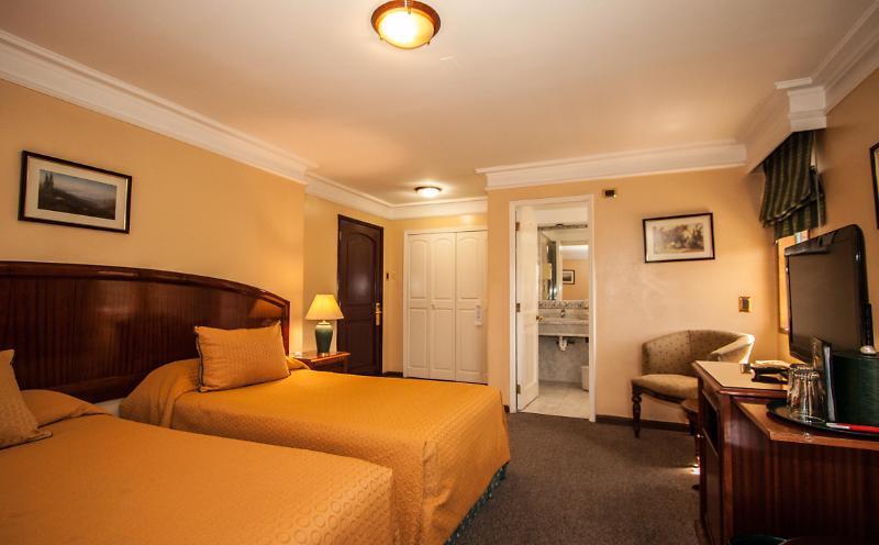 Principado De Asturias Hotel Santiago Kültér fotó
