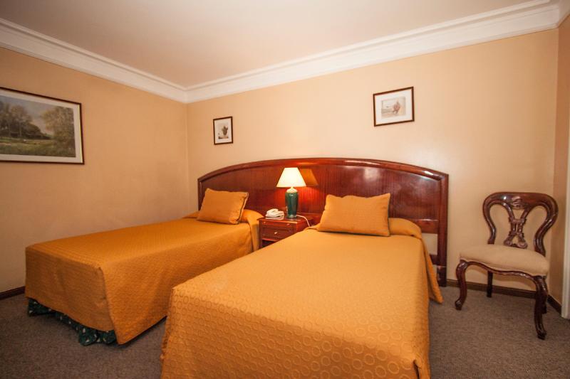 Principado De Asturias Hotel Santiago Kültér fotó