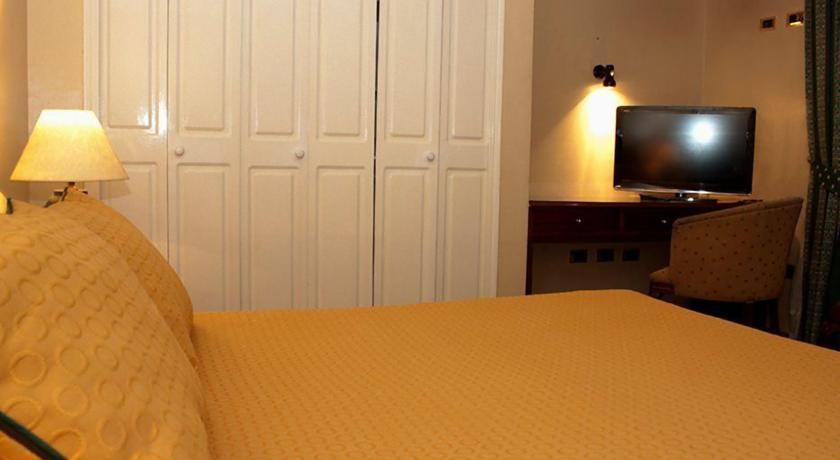 Principado De Asturias Hotel Santiago Kültér fotó